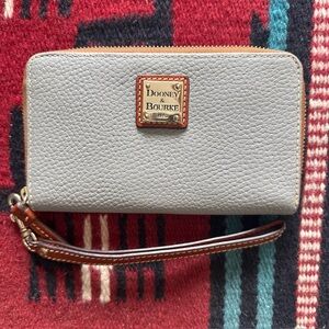 Dooney & Bourke Pebble Grain Leather Large Zip Around Wristlet Gray